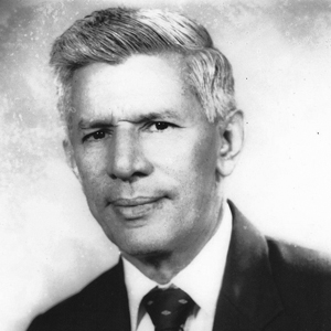 Luis A. Henríquez G.